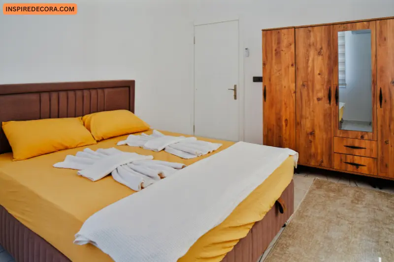 corner built in wardrobe ideas