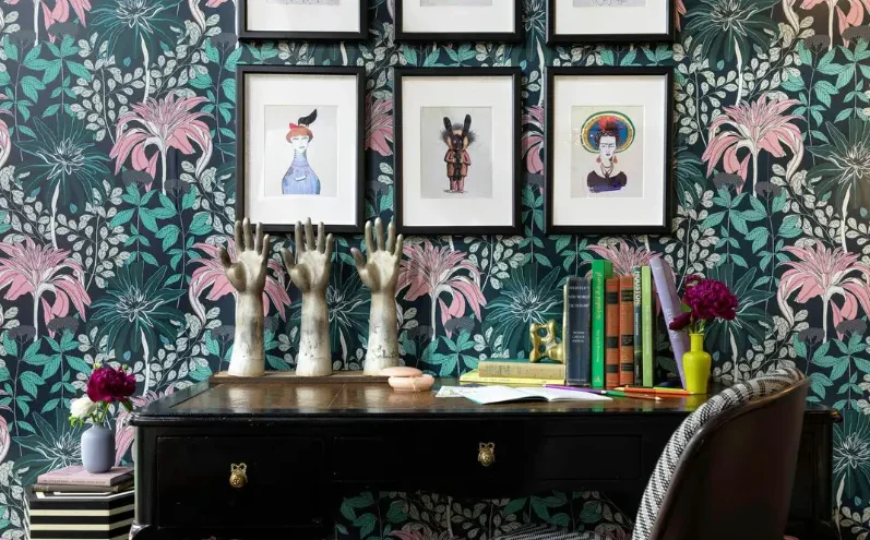 vintage-inspired wallpaper with a modern twist